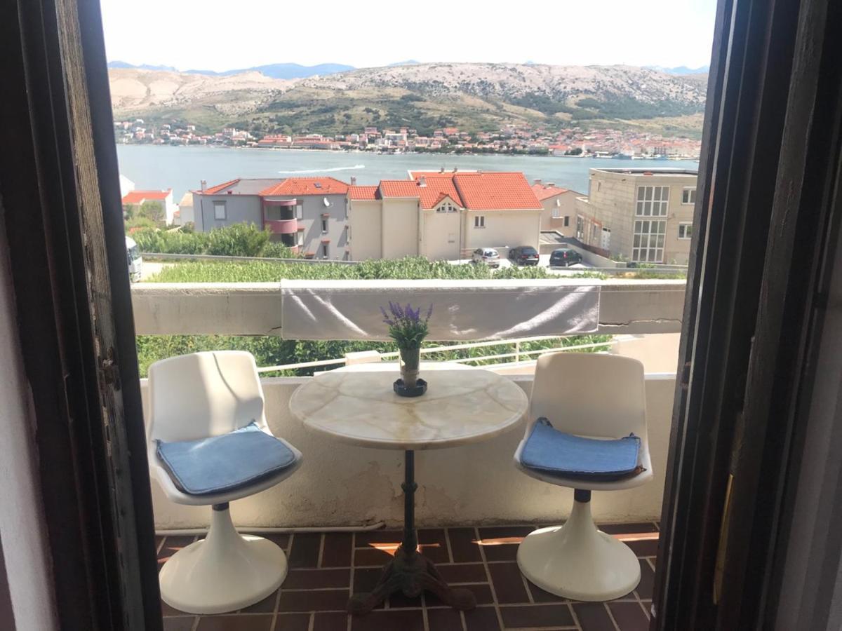 Apartament Planika Pag Sea view Zewnętrze zdjęcie