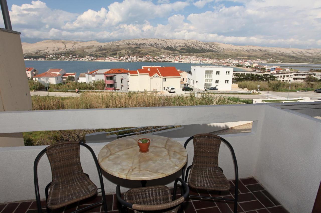 Apartament Planika Pag Sea view Zewnętrze zdjęcie