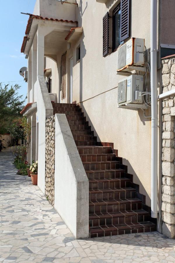 Apartament Planika Pag Sea view Zewnętrze zdjęcie