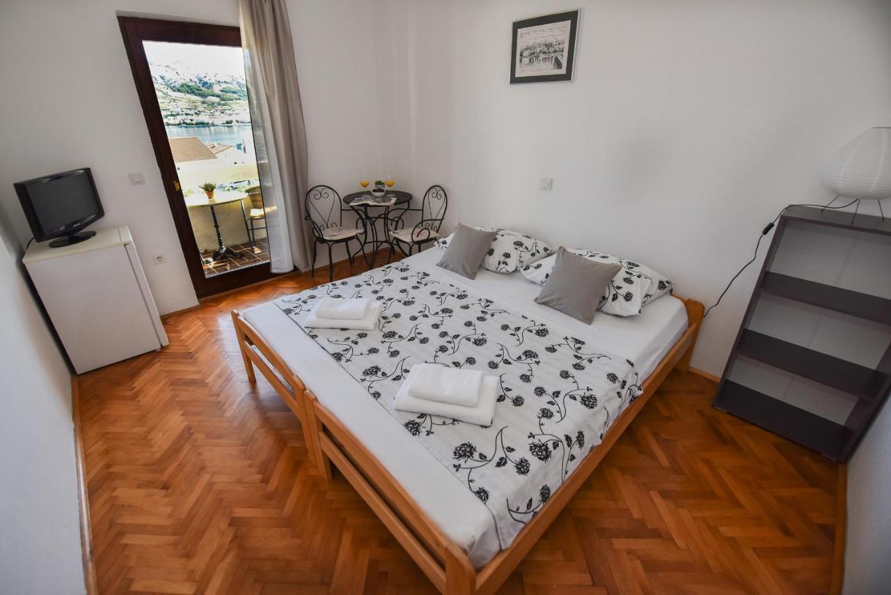 Apartament Planika Pag Sea view Zewnętrze zdjęcie