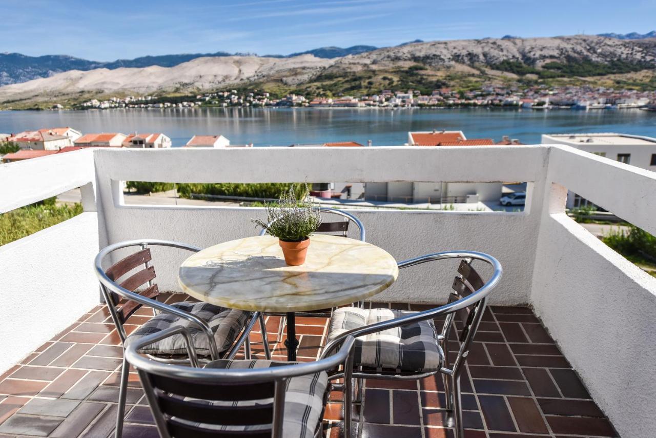 Apartament Planika Pag Sea view Zewnętrze zdjęcie